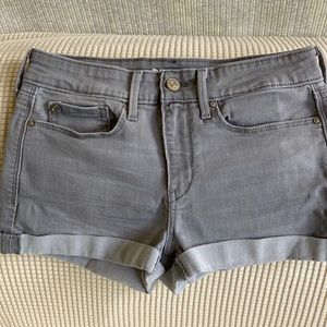 Denizen Levi’s Shortie Short